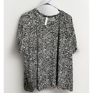 Athleta Ultimate Train Textured Tee Women 3X Black Gray Abstract Performance Top